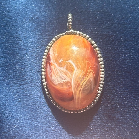 Vintage Agate Pendant With Natural Phoenix Cabochon Silver Setting (acid tested) - Picture 1 of 6